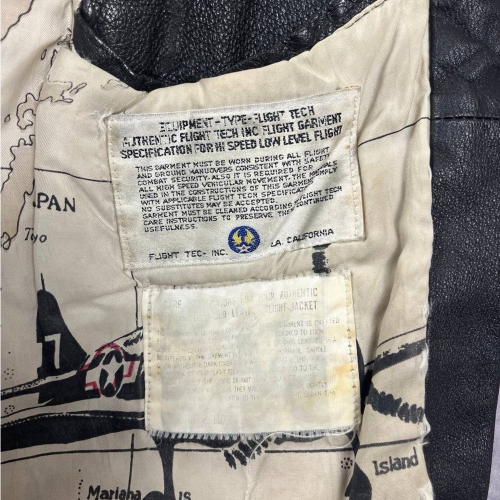 [139] Vintage Avirex Type G-1 Us
Navy Leather Bomber Jacket XL Size - Picture 5 of 8